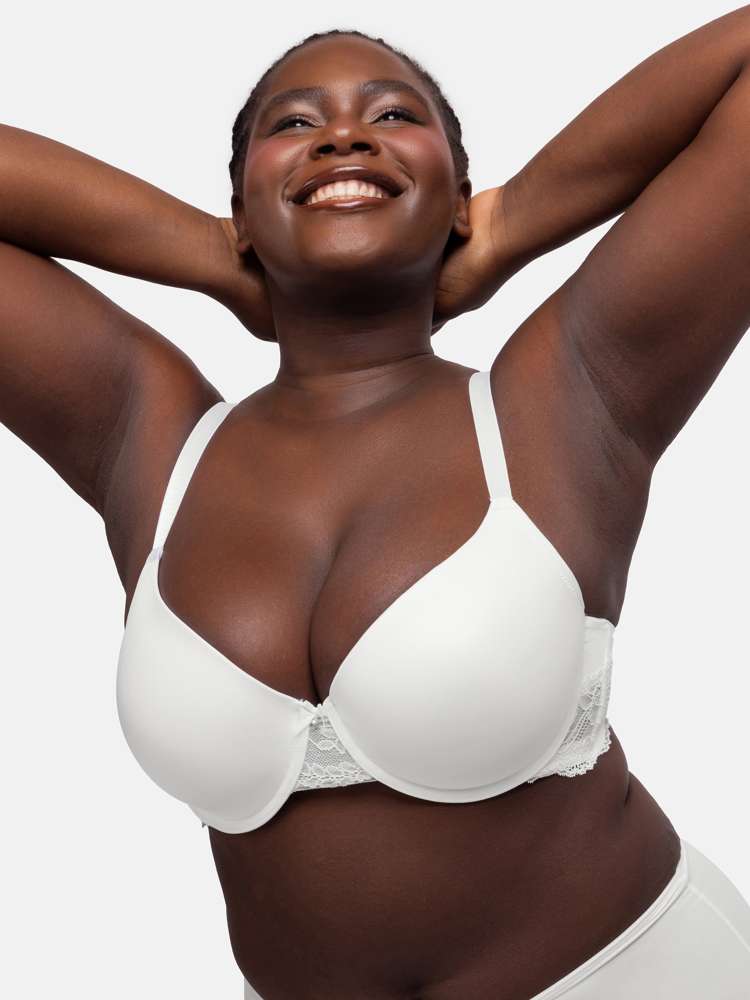 ADELE DEMI BRA