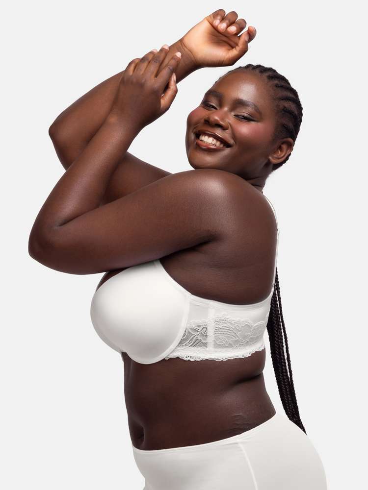 ADELE DEMI BRA