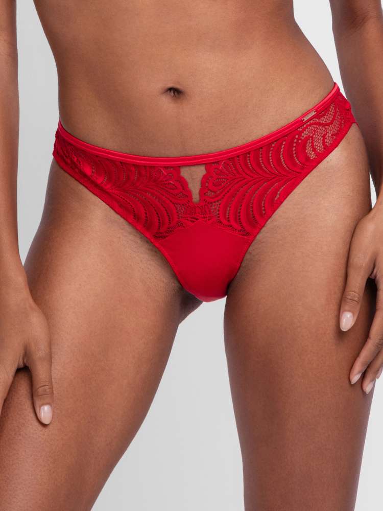 AMAR BRAZILIAN