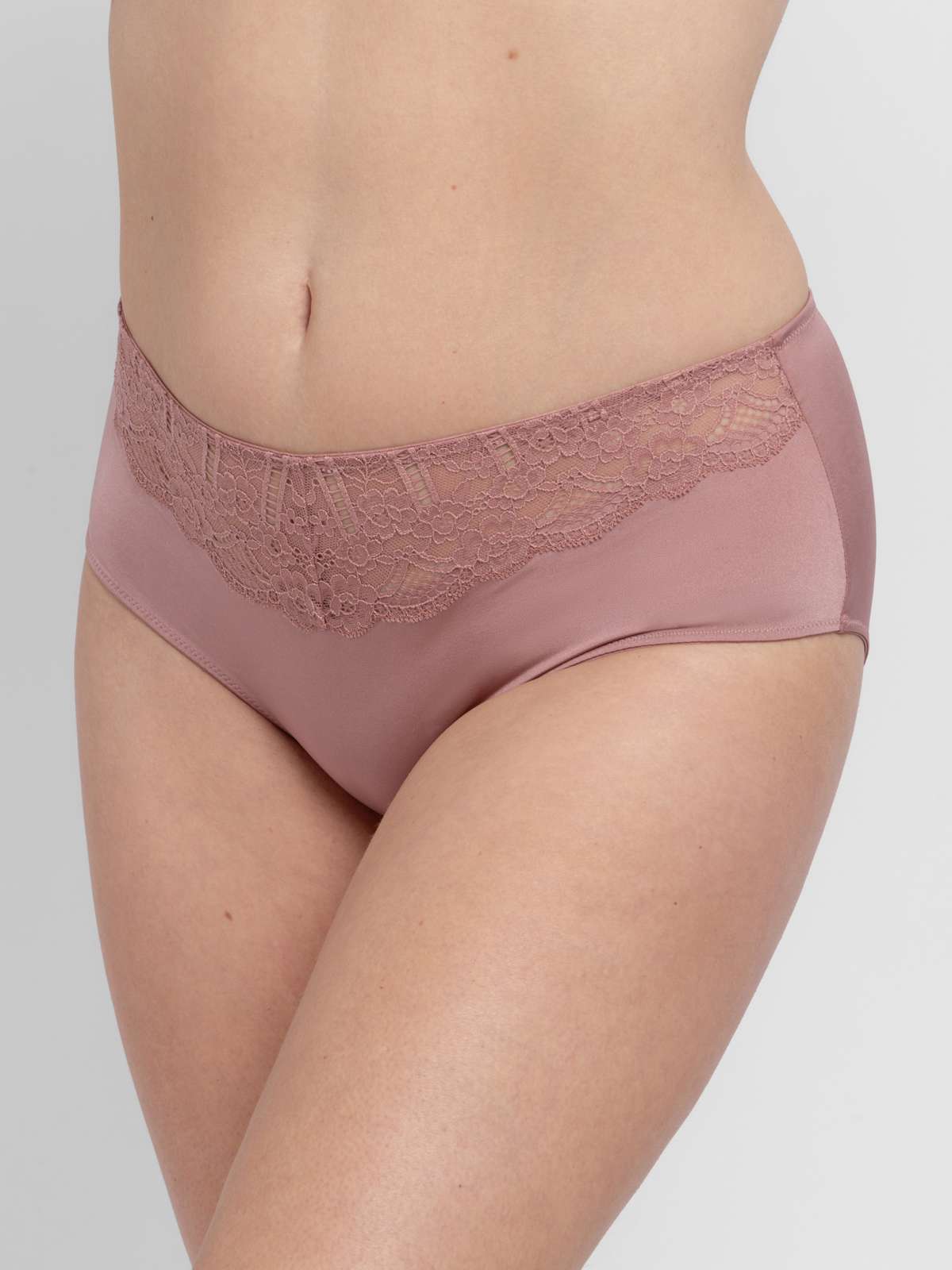 Celine-2pp Brief
