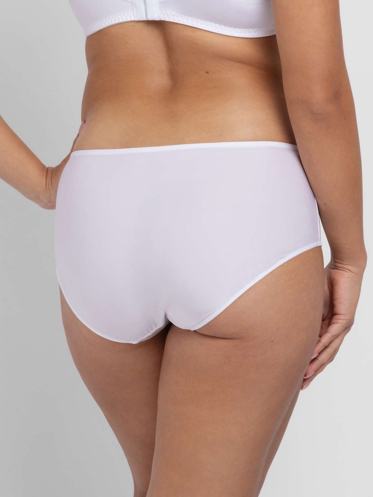 Celine-2pp Brief