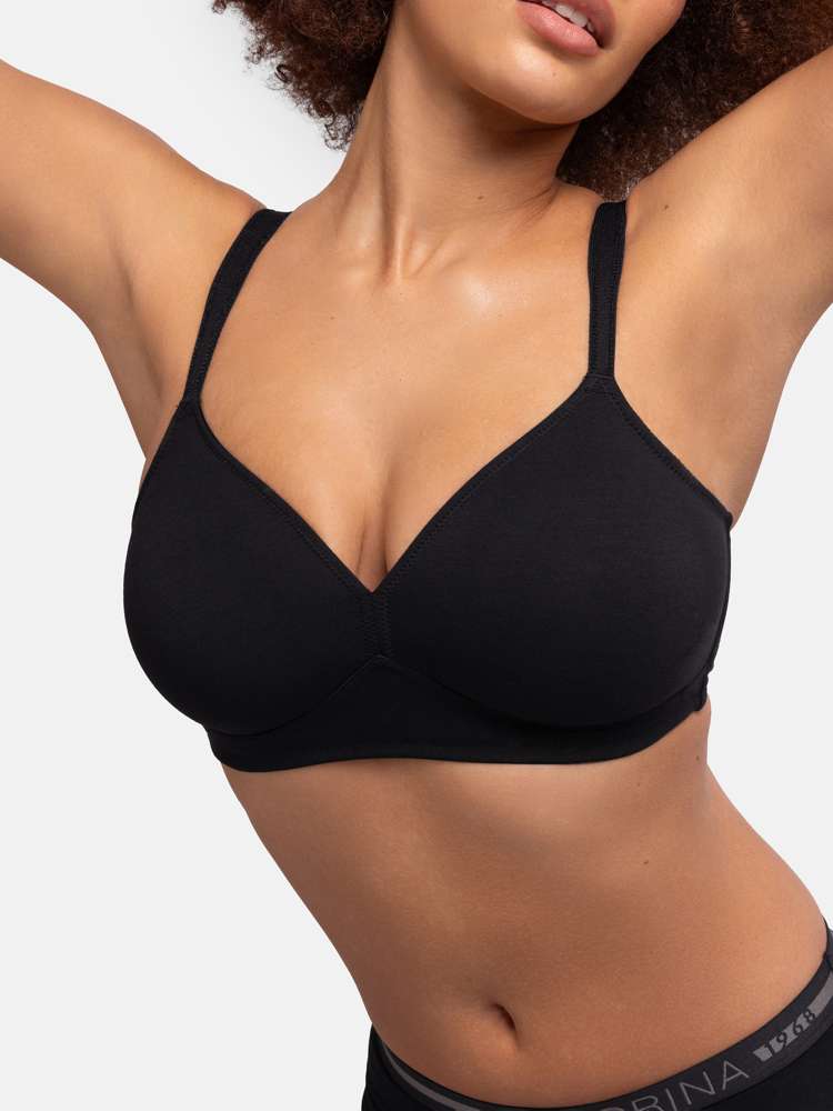 DANIELA BRALETTE