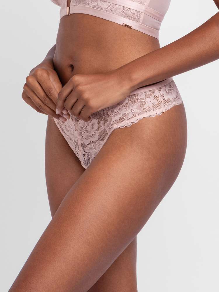 EMORY THONG