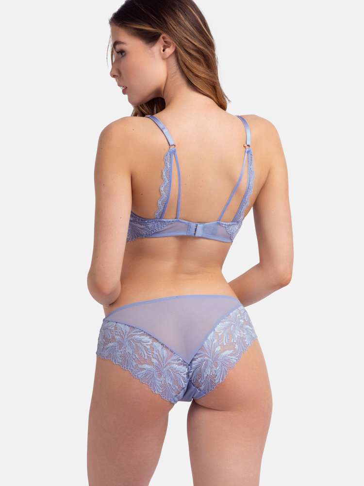 KATIANA DEMI BRA