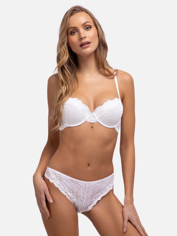 LIANNE DEMI BRA