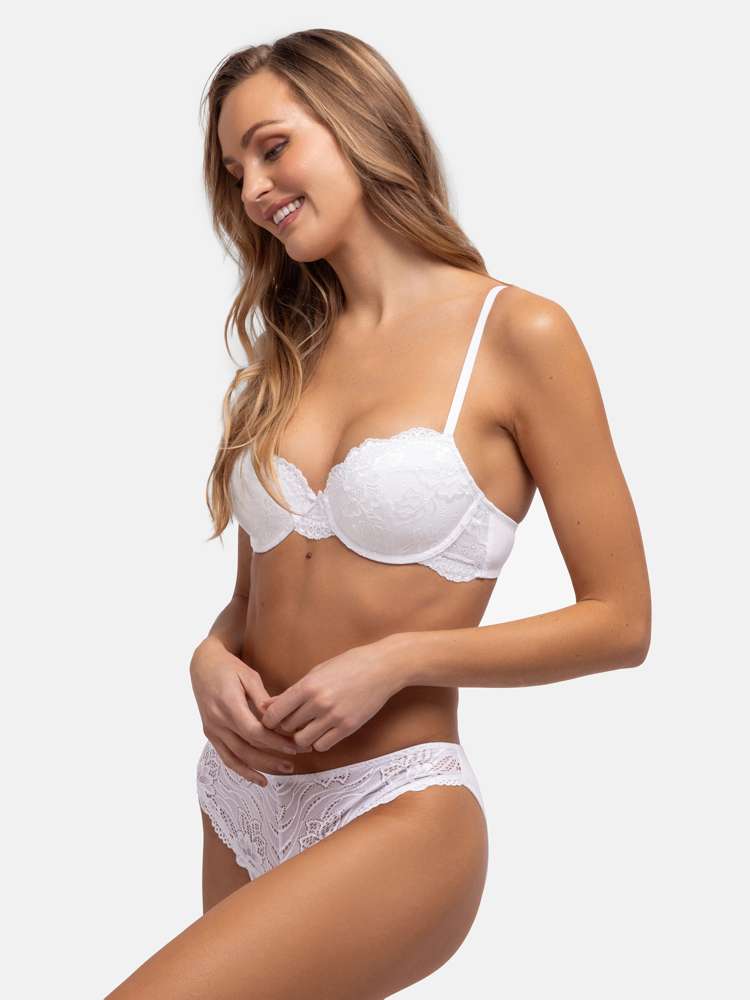LIANNE DEMI BRA