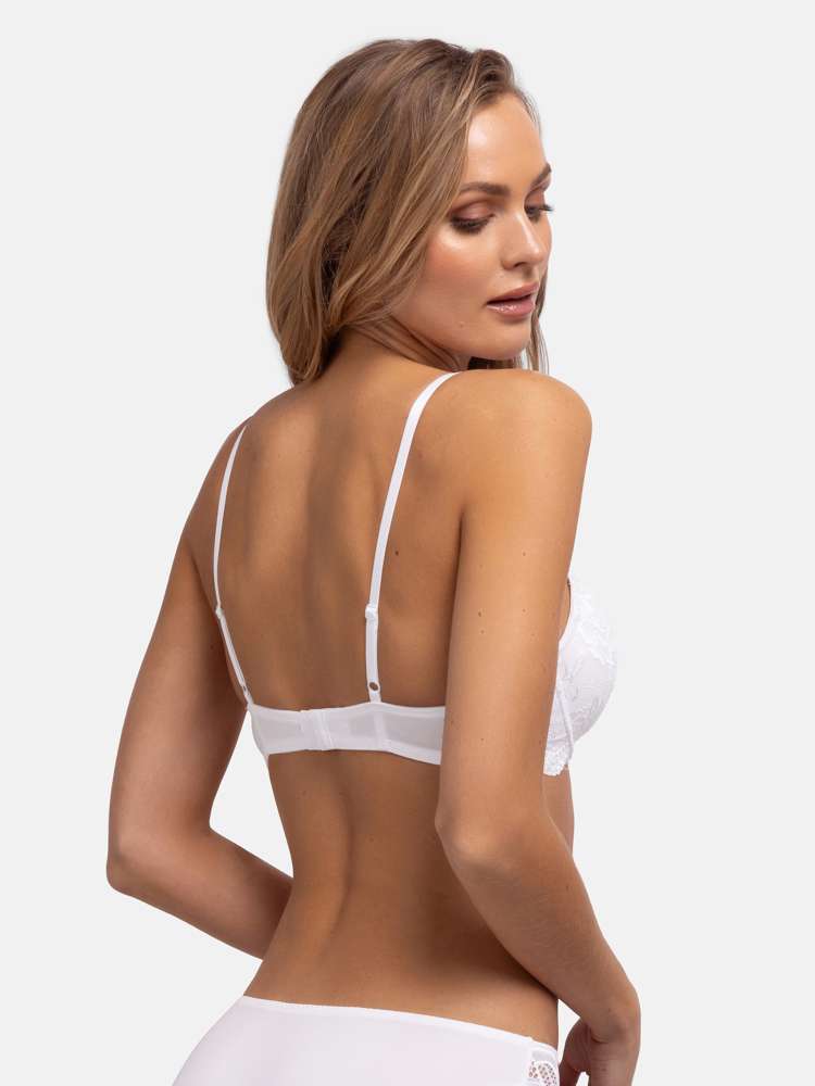 LIANNE DEMI BRA