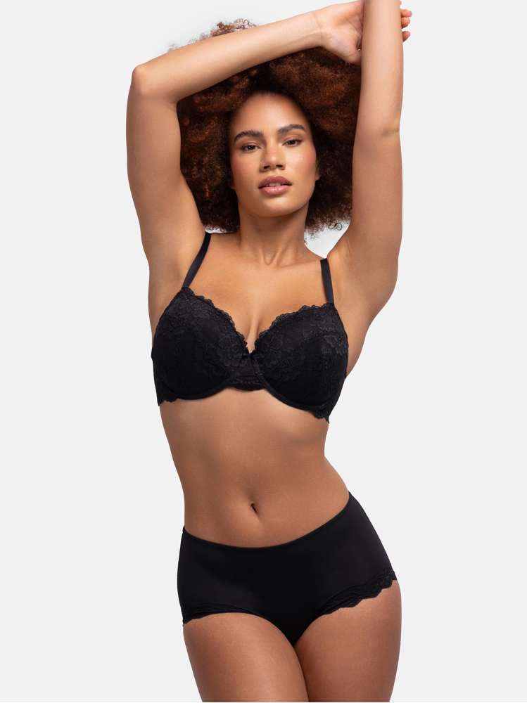 LIANNE DEMI BRA