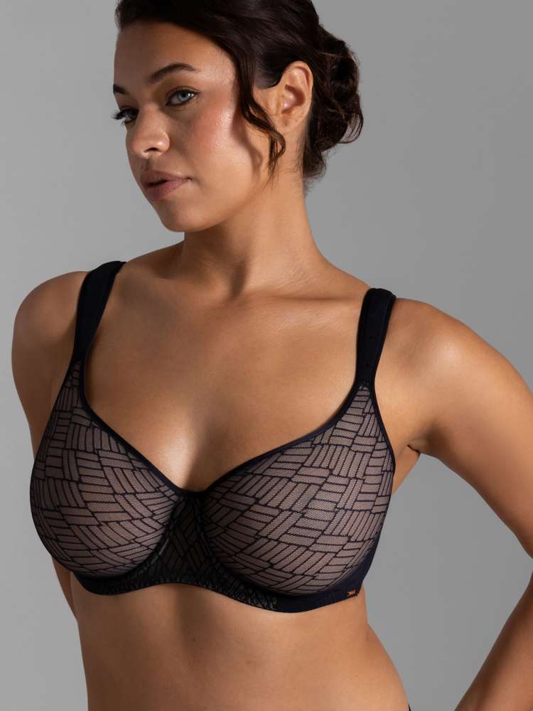 LEILA DEMI BRA
