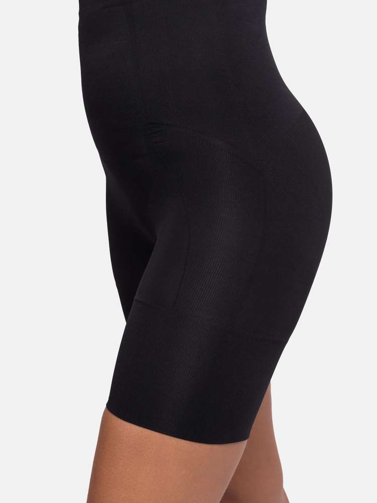 SEAMLESS HIGH WAIST SHORT