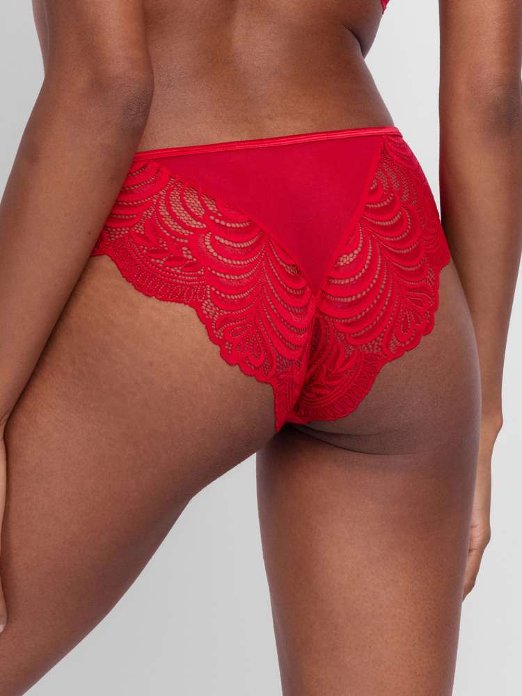 AMAR BRAZILIAN