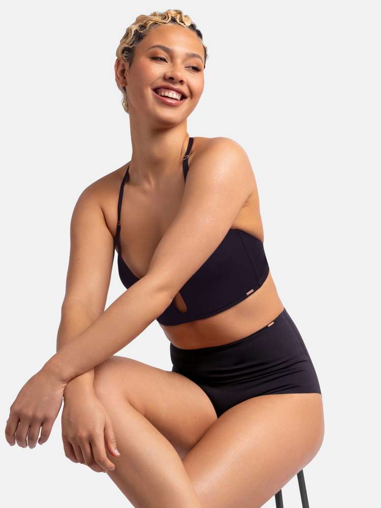 ESSENSUAL PLUNGE BRA