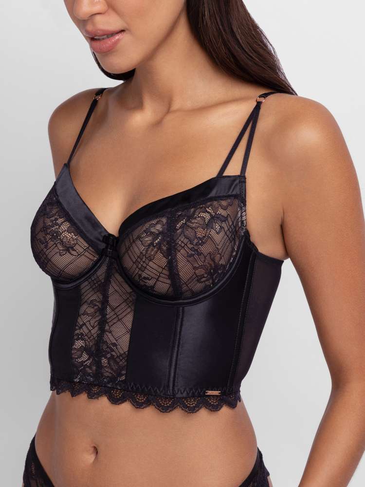 HASINA BUSTIER
