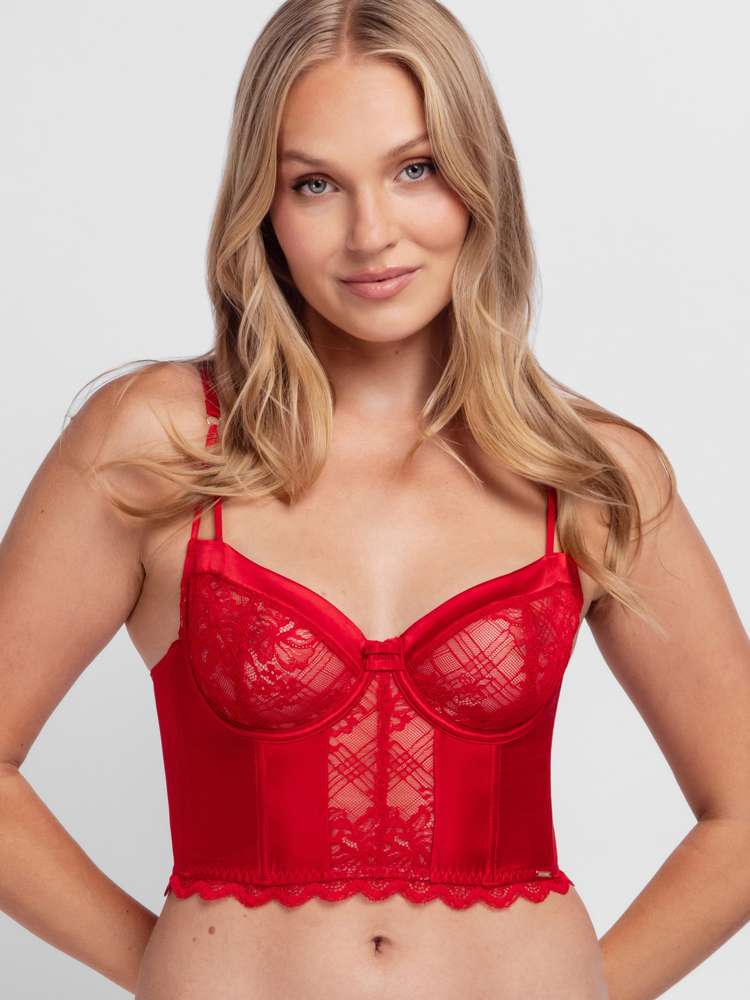 HASINA BUSTIER