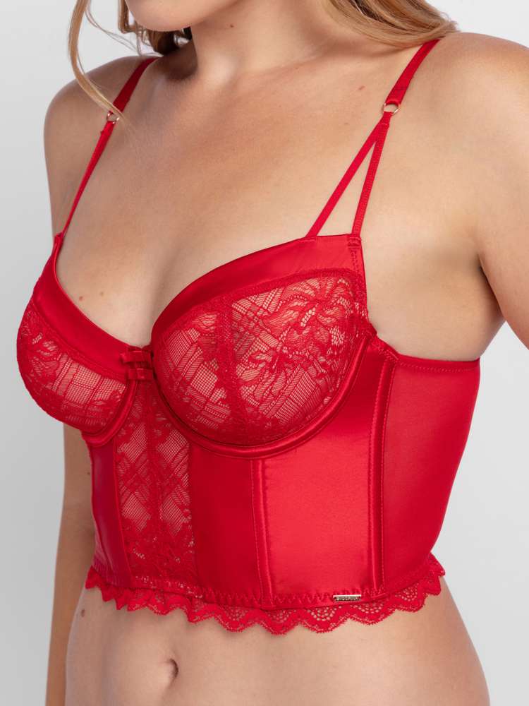 HASINA BUSTIER