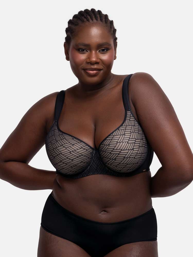 LEILA DEMI BRA