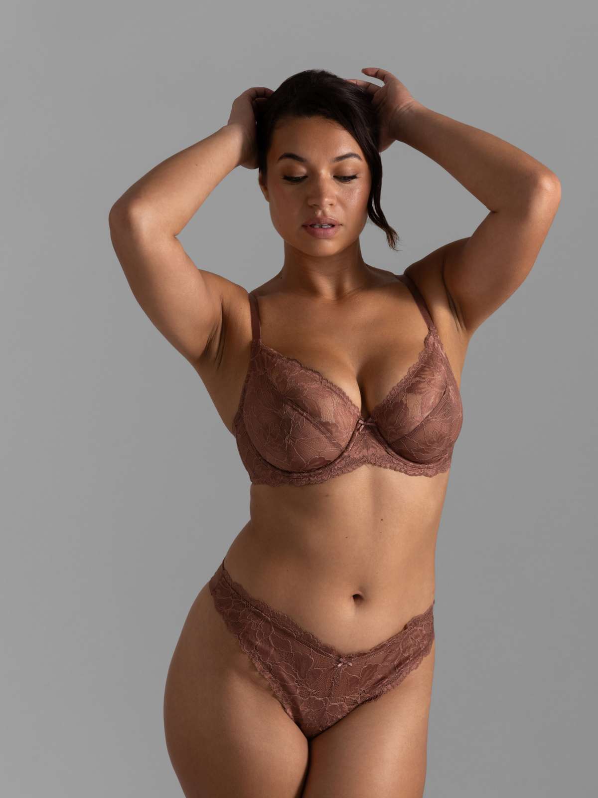 Perfect Lace Non Padded Balcony