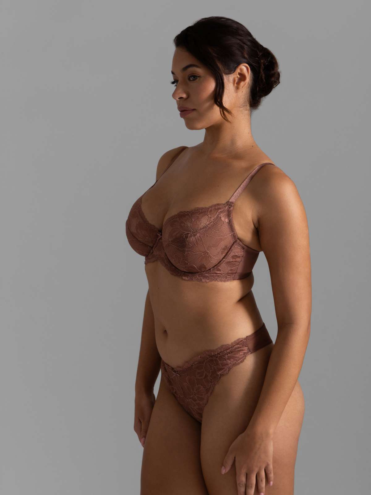 Perfect Lace Non Padded Balcony