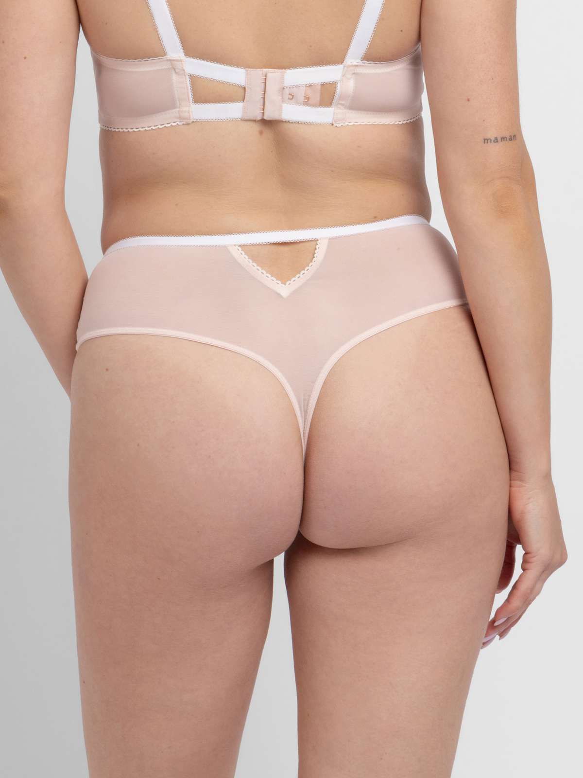 Xanthia Full Brief