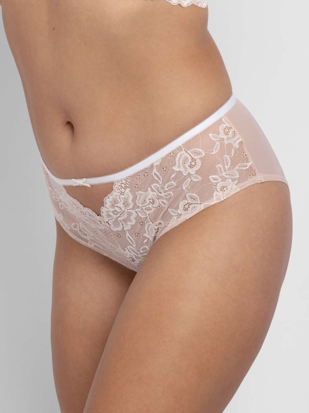 Xanthia Full Brief